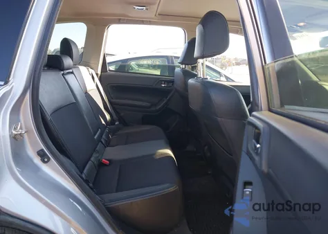 2017 Subaru Forester 2.0Xt Premium z USA, uszkodzony, nr VIN JF2SJGEC2HH561400